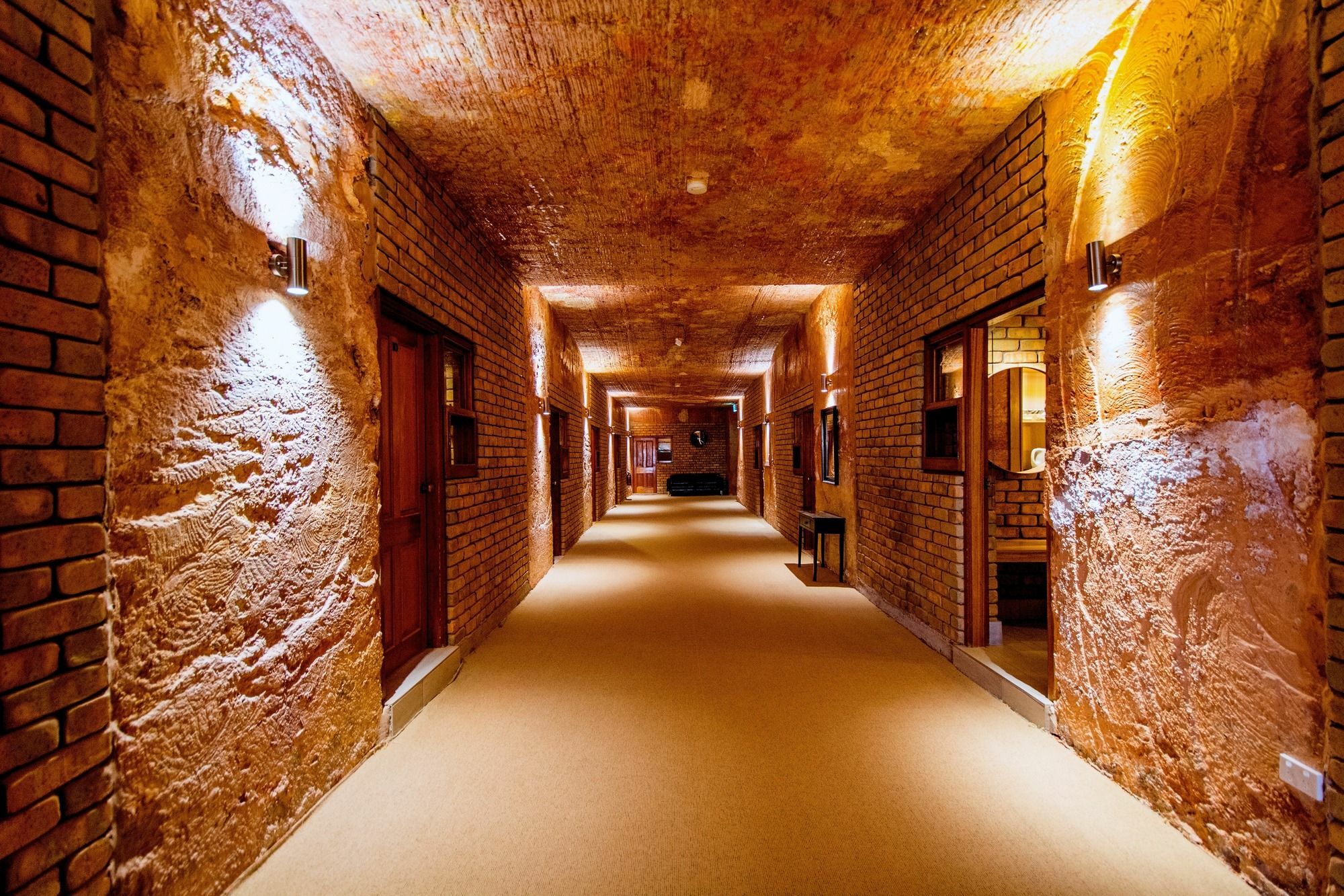 The Lookout Cave Underground Motel Coober Pedy Exterior photo